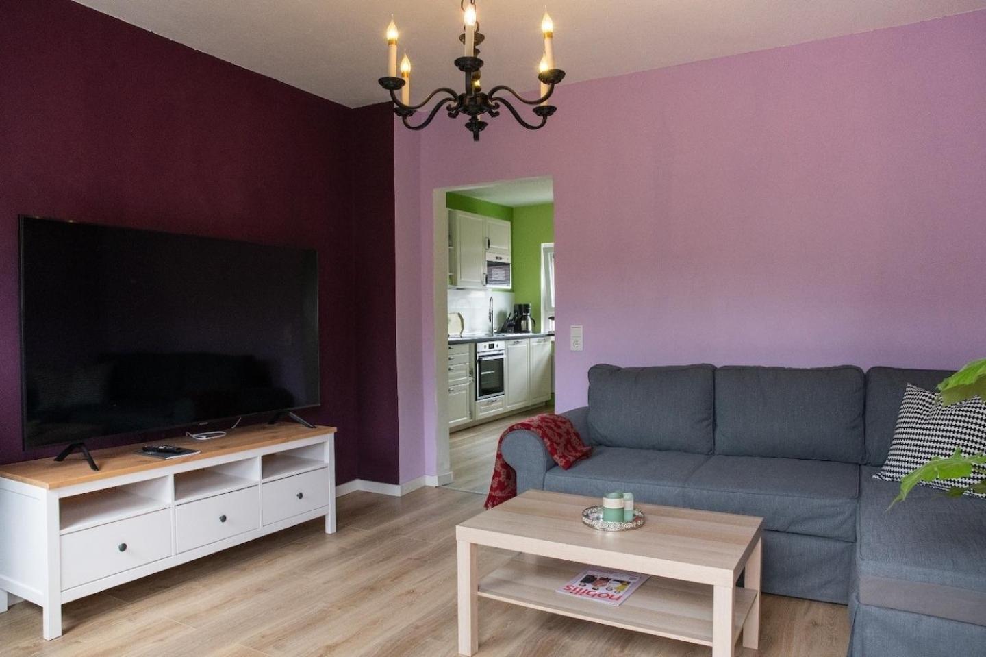 Farbenfrohe Ferienwohnung Detmold Dış mekan fotoğraf
