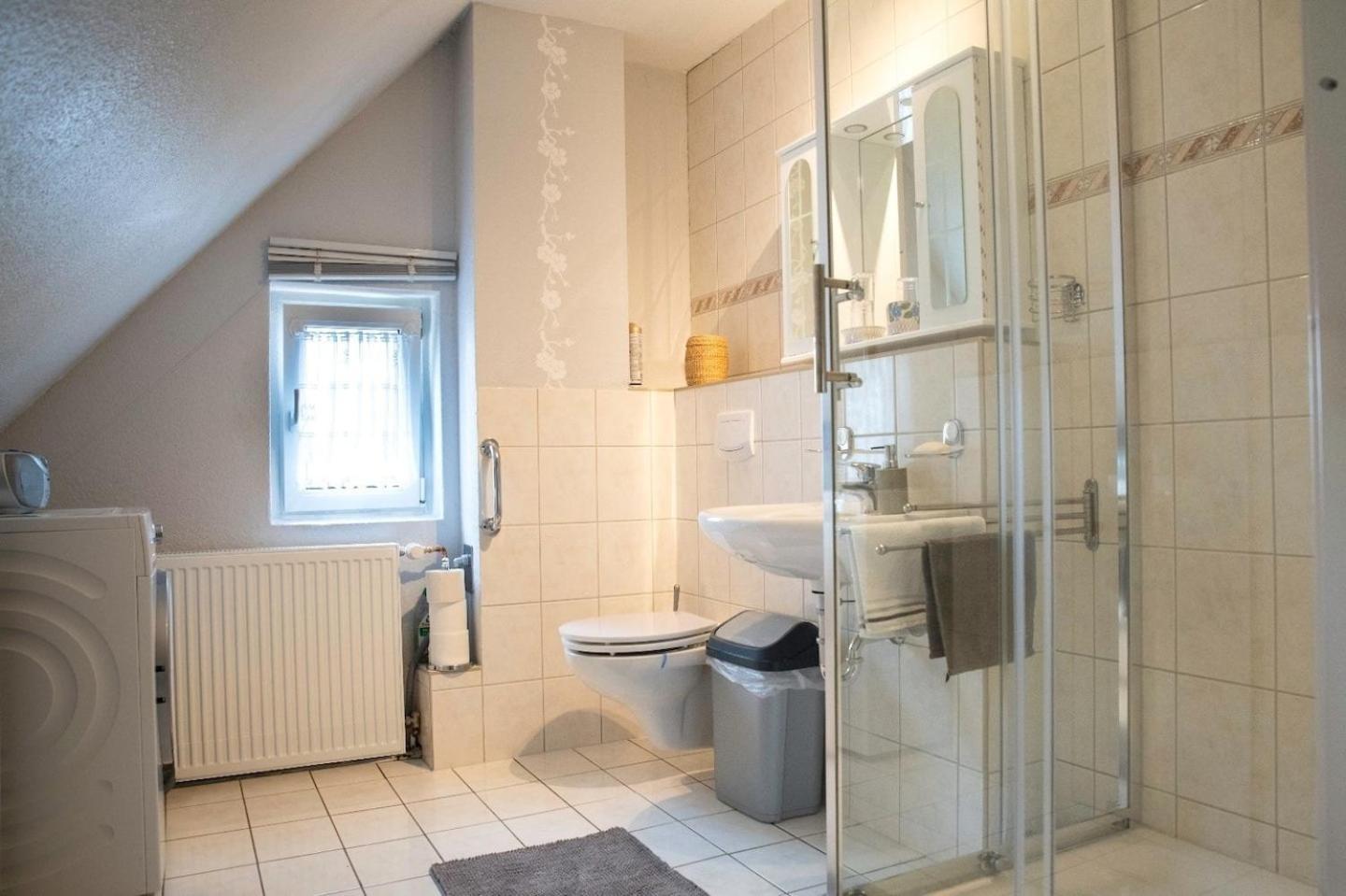 Farbenfrohe Ferienwohnung Detmold Dış mekan fotoğraf